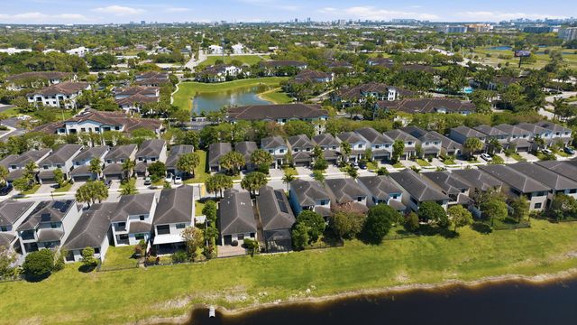 340 NW 33rd Lane, Pompano Beach, FL 33069