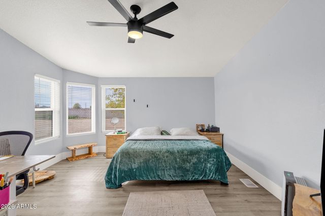 851 W QUAIL Circle, San Tan Valley, AZ 85143