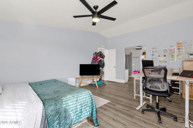 851 W QUAIL Circle, San Tan Valley, AZ 85143