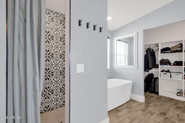 851 W QUAIL Circle, San Tan Valley, AZ 85143