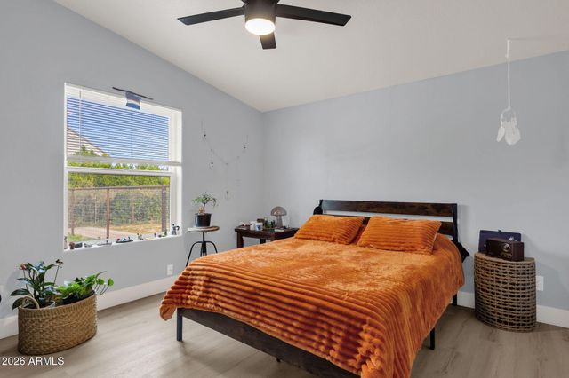 851 W QUAIL Circle, San Tan Valley, AZ 85143