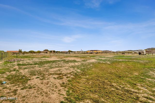 851 W QUAIL Circle, San Tan Valley, AZ 85143