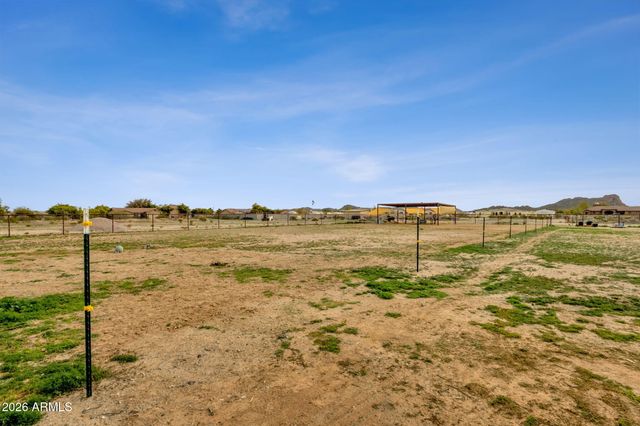 851 W QUAIL Circle, San Tan Valley, AZ 85143