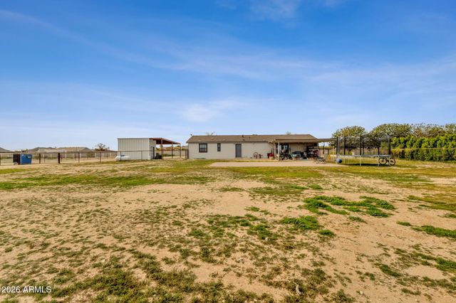 851 W QUAIL Circle, San Tan Valley, AZ 85143