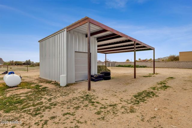 851 W QUAIL Circle, San Tan Valley, AZ 85143