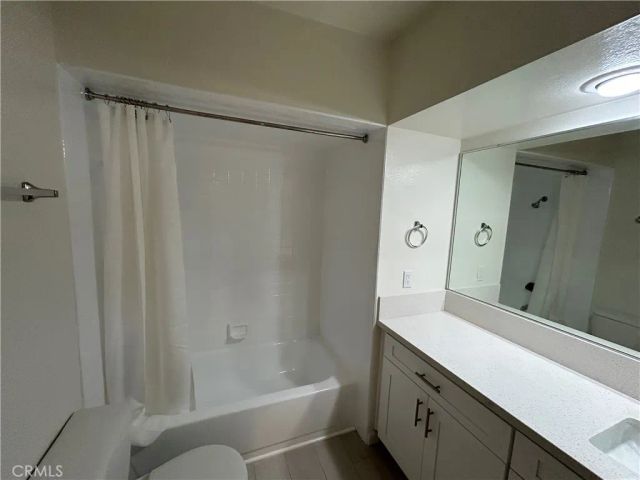 521 Concord Street 201, Glendale, CA 91203