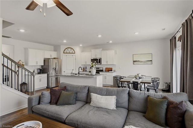 3626 Tyburn Trace, Browns Summit, NC 27214
