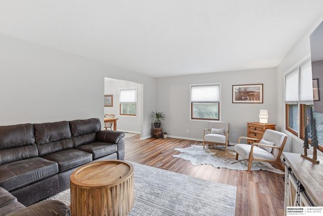 18 Scarlet Oaks Road, Council Bluffs, IA 51503