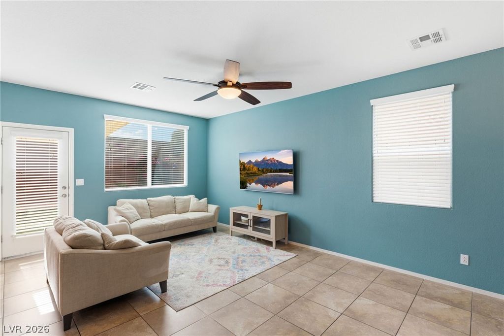 7619 Ashby Gate Street, Las Vegas, NV 89166 — photo 4