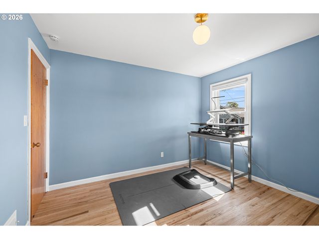 1326 Se 49TH Ave, Portland, OR 97215