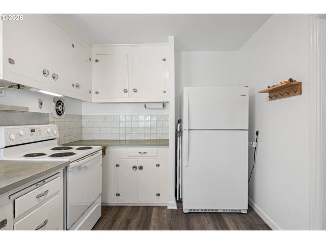 1326 Se 49TH Ave, Portland, OR 97215