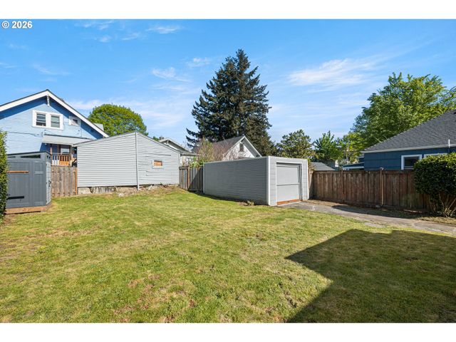 1326 Se 49TH Ave, Portland, OR 97215