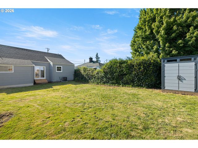 1326 Se 49TH Ave, Portland, OR 97215