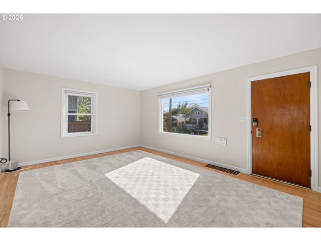 1326 Se 49TH Ave, Portland, OR 97215