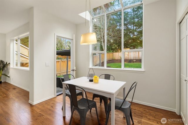 23139 SE 27th Way, Sammamish, WA 98075