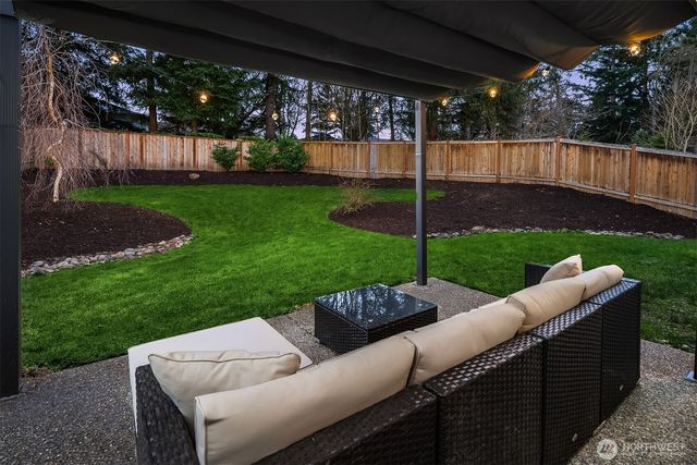 23139 SE 27th Way, Sammamish, WA 98075