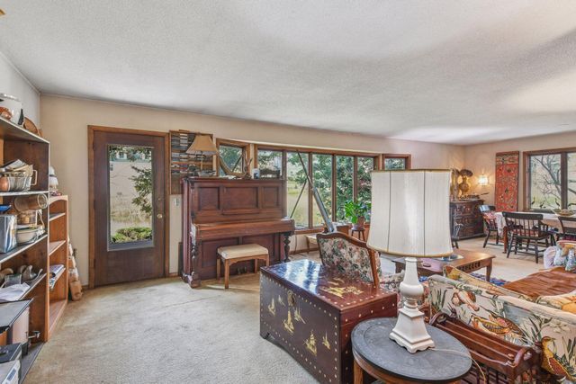 5536 Saint Johns Avenue, Edina, MN 55424