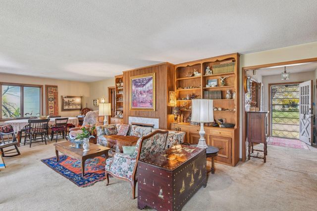 5536 Saint Johns Avenue, Edina, MN 55424