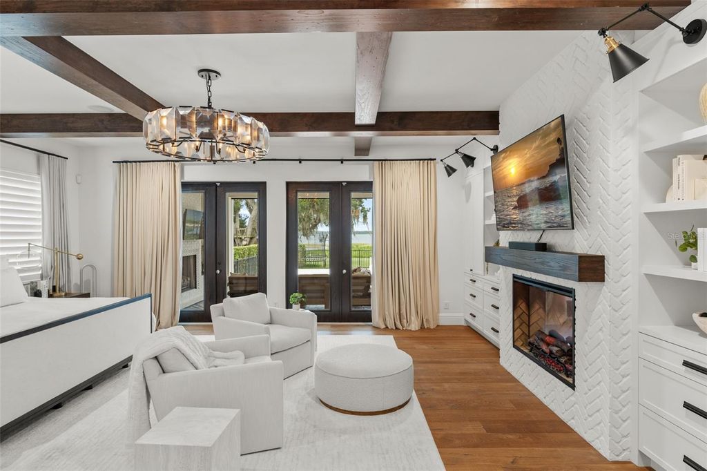 Image 37 of property listing at 10339 HART BRANCH CIRCLE, Orlando, FL 32832