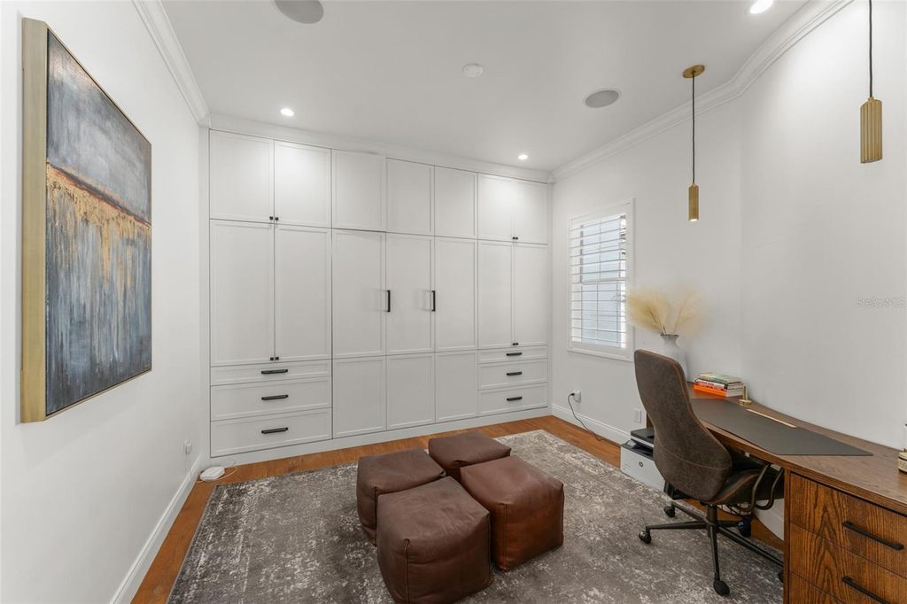 Image 53 of property listing at 10339 HART BRANCH CIRCLE, Orlando, FL 32832