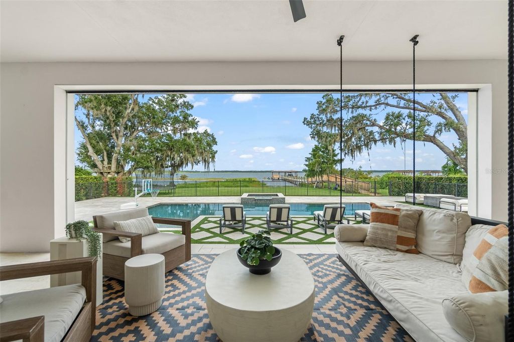 Image 60 of property listing at 10339 HART BRANCH CIRCLE, Orlando, FL 32832