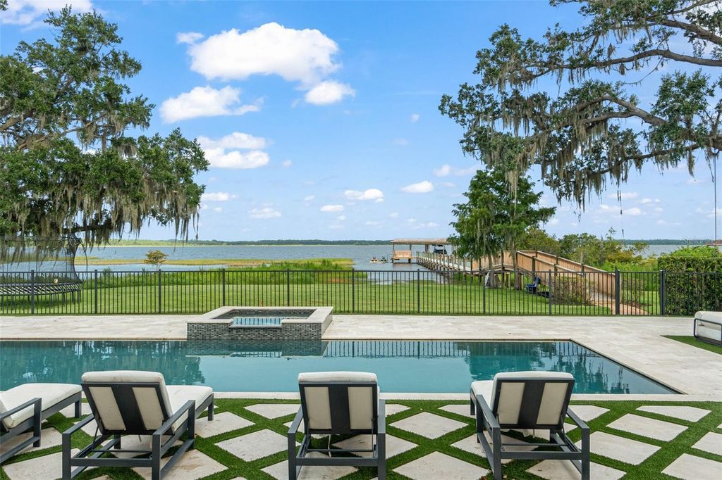 Image 65 of property listing at 10339 HART BRANCH CIRCLE, Orlando, FL 32832