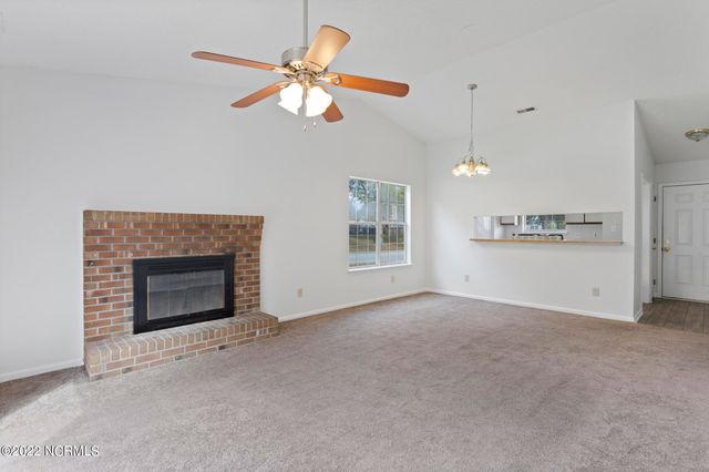 100 Creekview Drive, Jacksonville, NC 28540