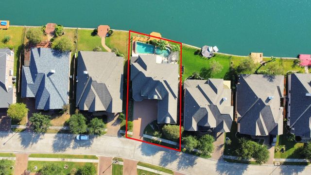 17859 Camp Cove Drive, Cypress, TX 77429