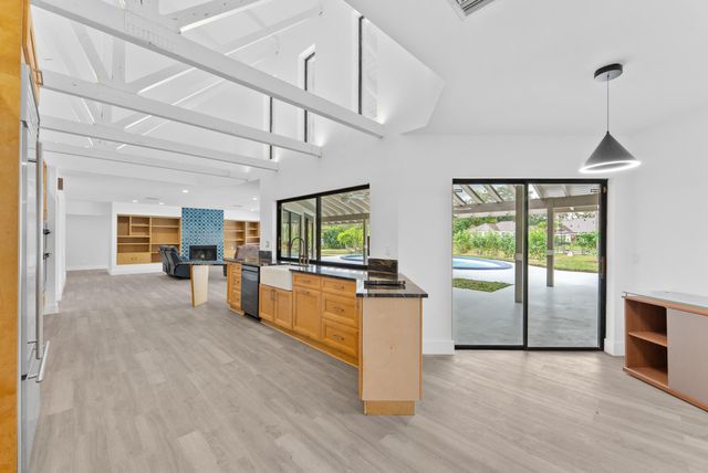 4120 NW 99th Avenue, Coral Springs, FL 33065