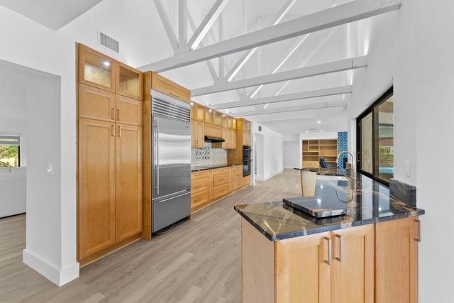 4120 NW 99th Avenue, Coral Springs, FL 33065