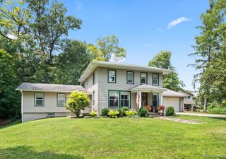 3611 N M 52, Owosso, MI 48867