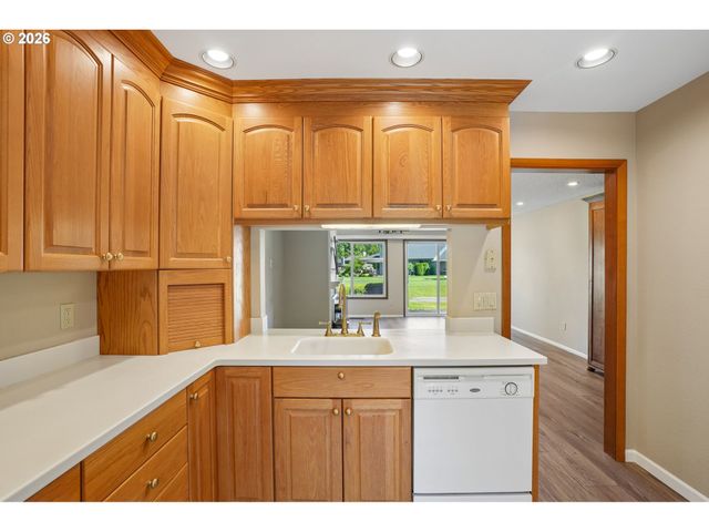 8455 Sw LAFAYETTE Way Ground, Wilsonville, OR 97070