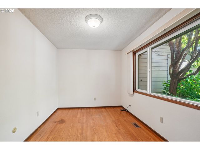 8455 Sw LAFAYETTE Way Ground, Wilsonville, OR 97070