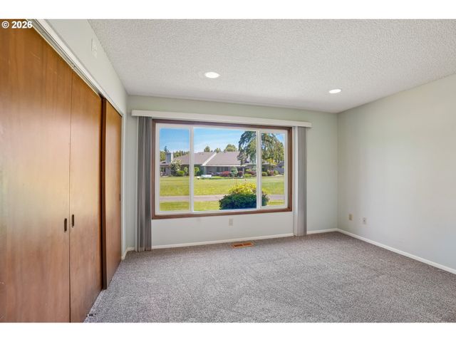 8455 Sw LAFAYETTE Way Ground, Wilsonville, OR 97070