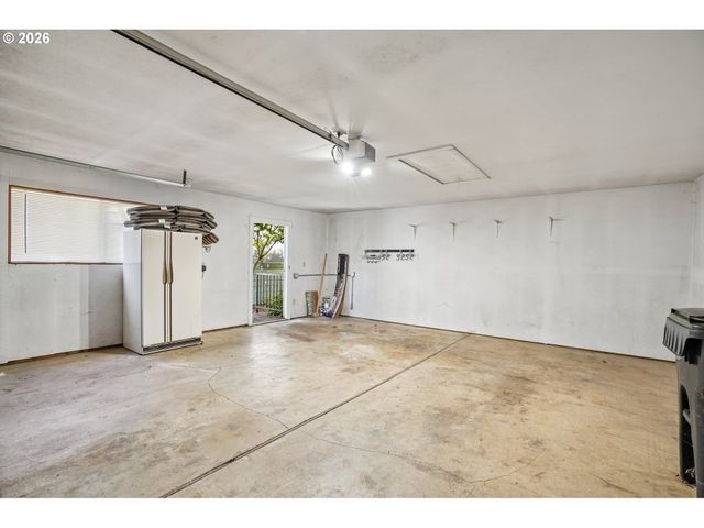 8455 Sw LAFAYETTE Way Ground, Wilsonville, OR 97070