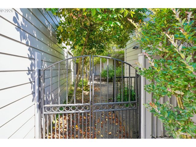 8455 Sw LAFAYETTE Way Ground, Wilsonville, OR 97070