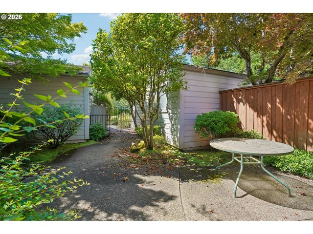 8455 Sw LAFAYETTE Way Ground, Wilsonville, OR 97070
