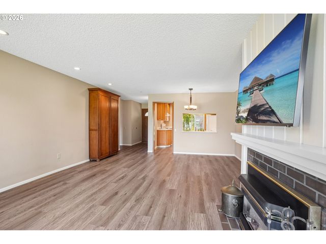 8455 Sw LAFAYETTE Way Ground, Wilsonville, OR 97070