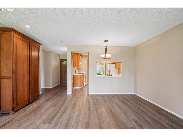 8455 Sw LAFAYETTE Way Ground, Wilsonville, OR 97070