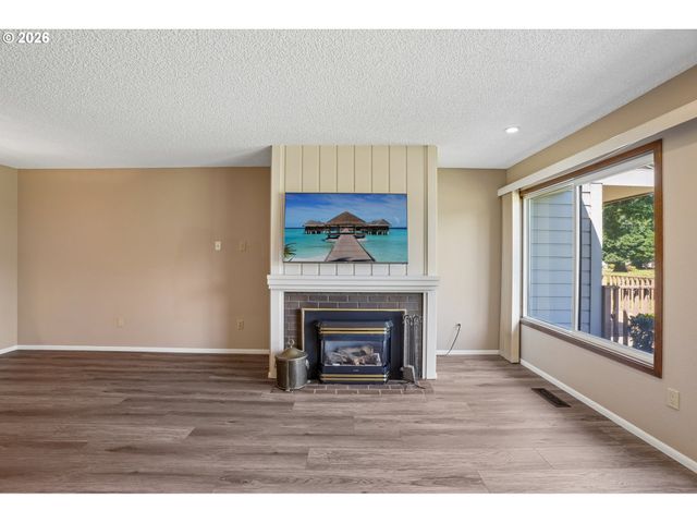 8455 Sw LAFAYETTE Way Ground, Wilsonville, OR 97070