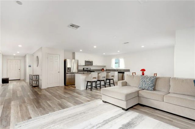 3613 Garnet Lane, Lancaster, CA 93535