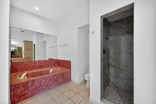 2405 Founders CIR, Spicewood, TX 78669