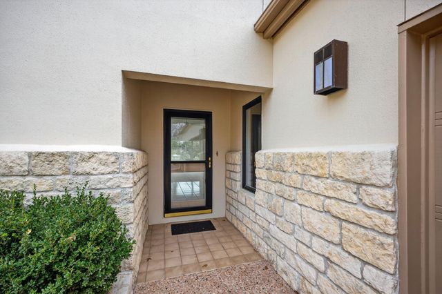 2405 Founders CIR, Spicewood, TX 78669