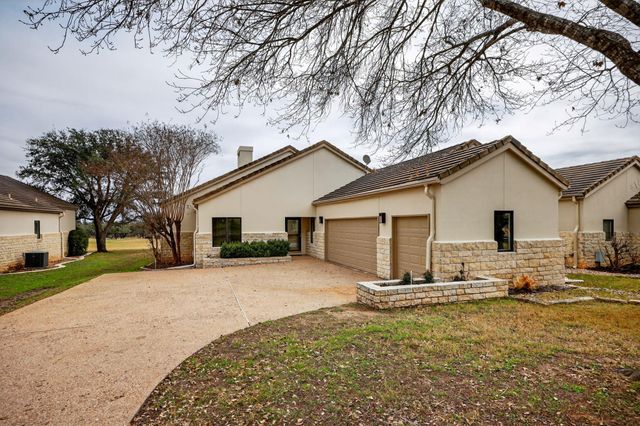 2405 Founders CIR, Spicewood, TX 78669