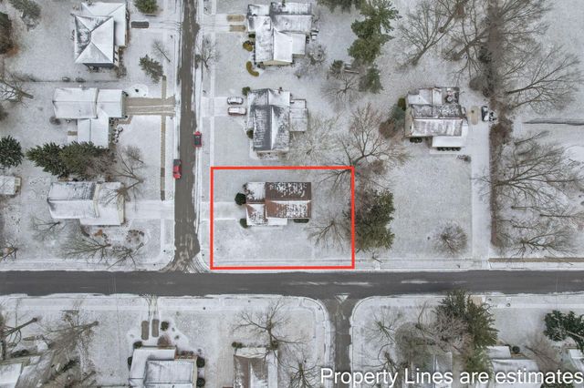 7010 Rockwoods Place, Worthington, OH 43085