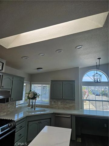 14851 Jeffrey 171, Irvine, CA 92618
