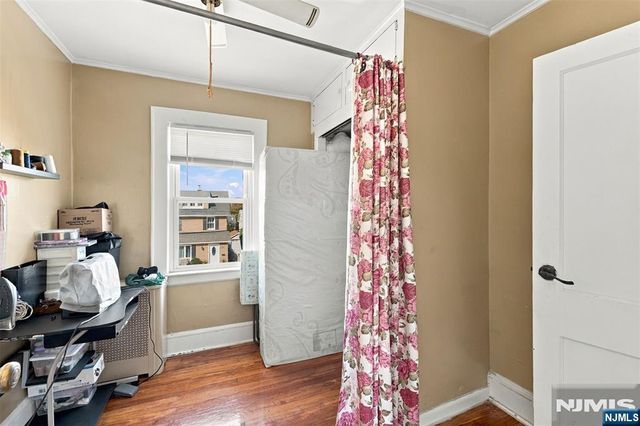 18 Newell Place, North Arlington, NJ 07031