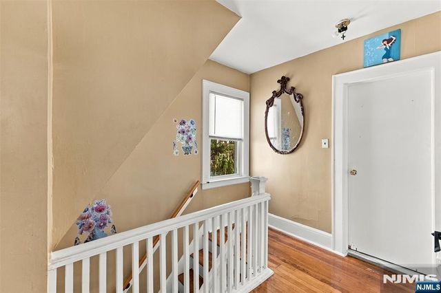 18 Newell Place, North Arlington, NJ 07031