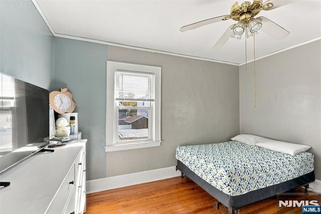 18 Newell Place, North Arlington, NJ 07031