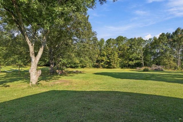 8736 Camp Road, Winston, GA 30187